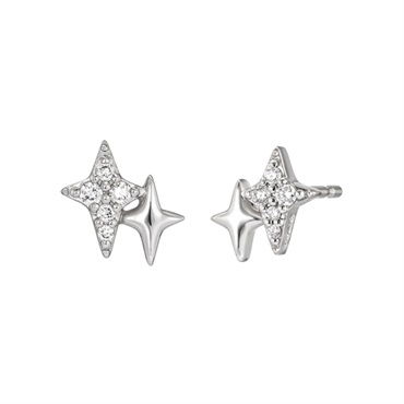 プラチナダイヤモンドピアス